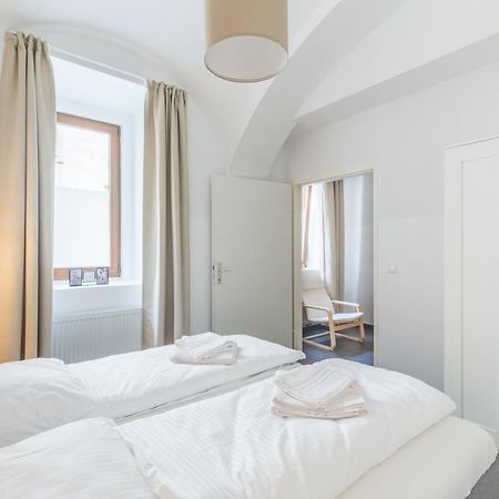 Апартаменты Free Parking I 458 Mbitwifi I Kingsize Bed Вена Экстерьер фото